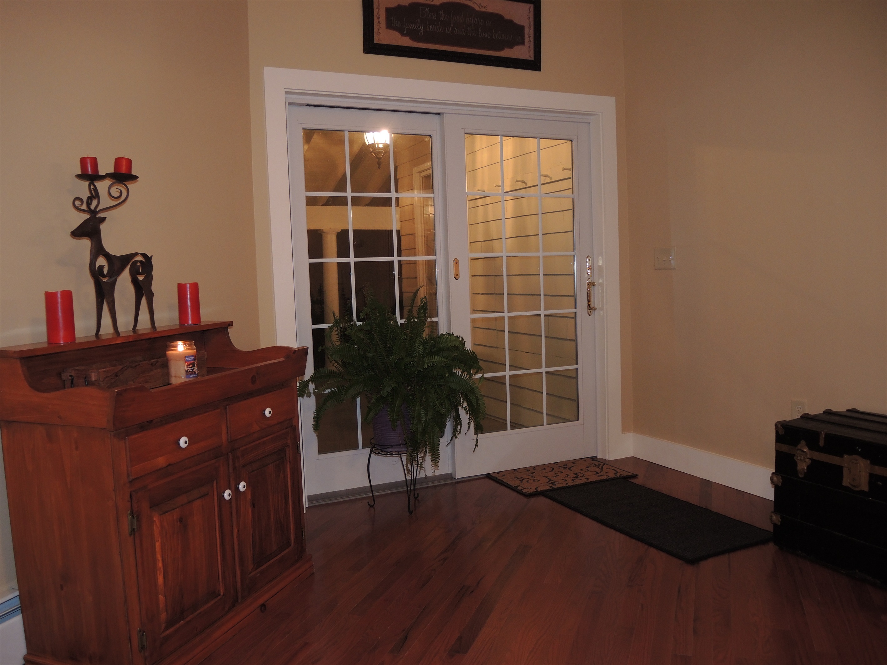 Sliding door to covered verandah