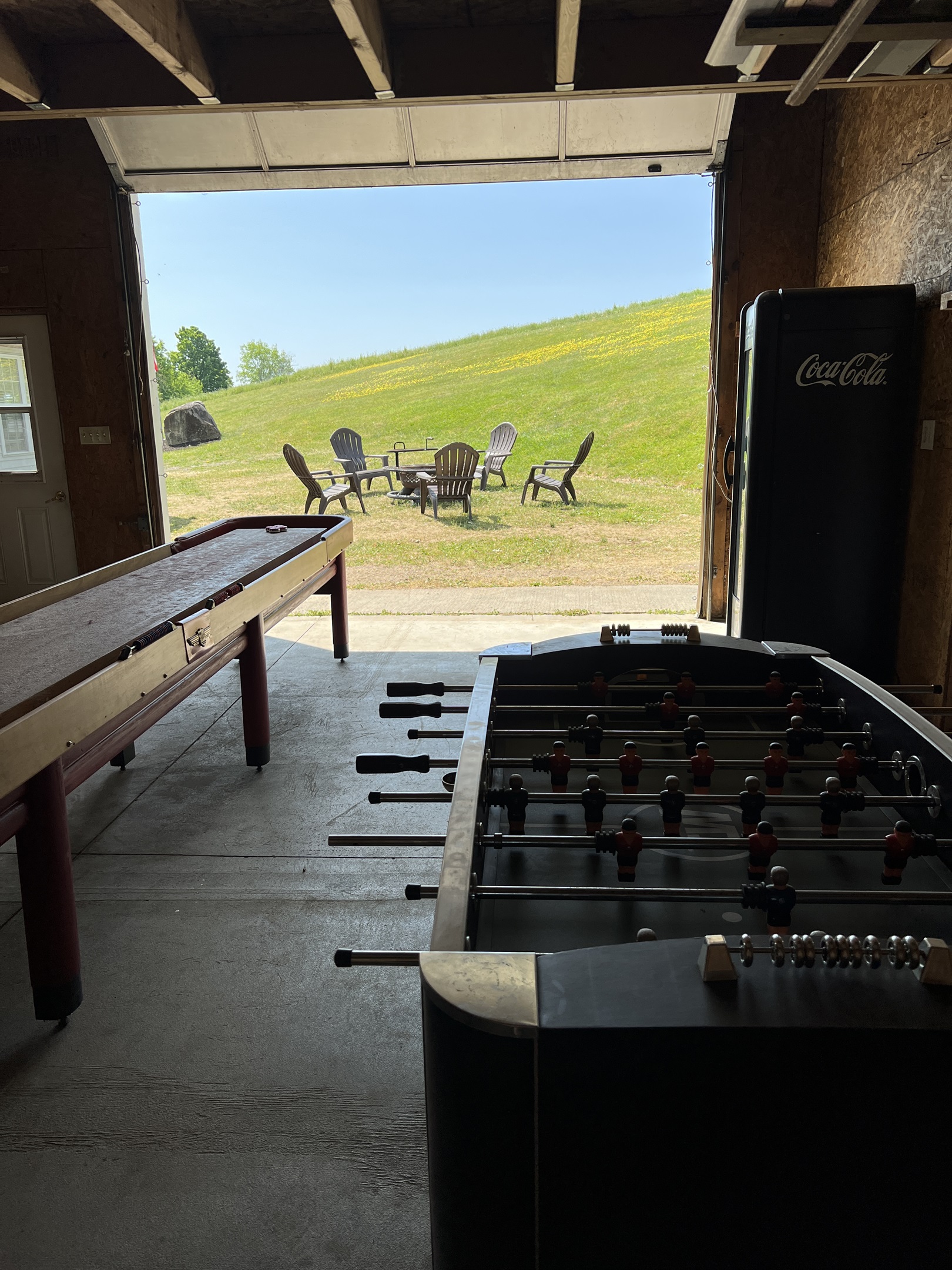 Roudtripper Game Room woith Foosball, Shuffle Board and more!