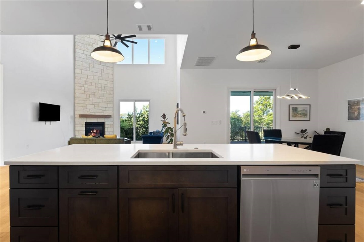 gourmet kitchen