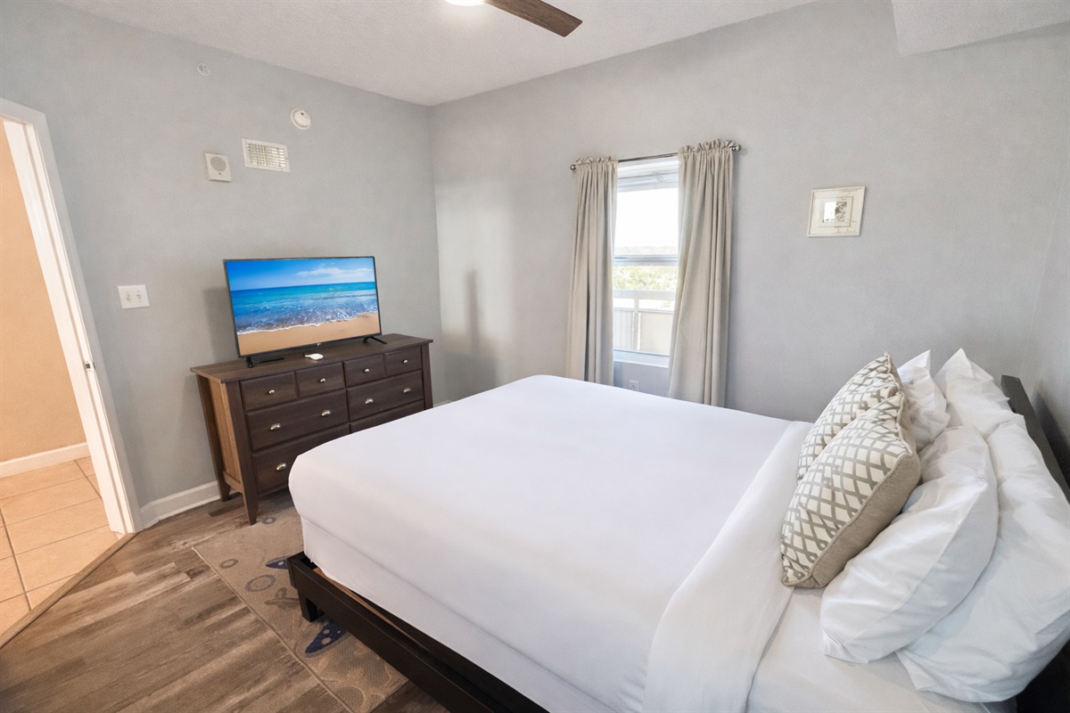 Flatscreen TV in master bedroom