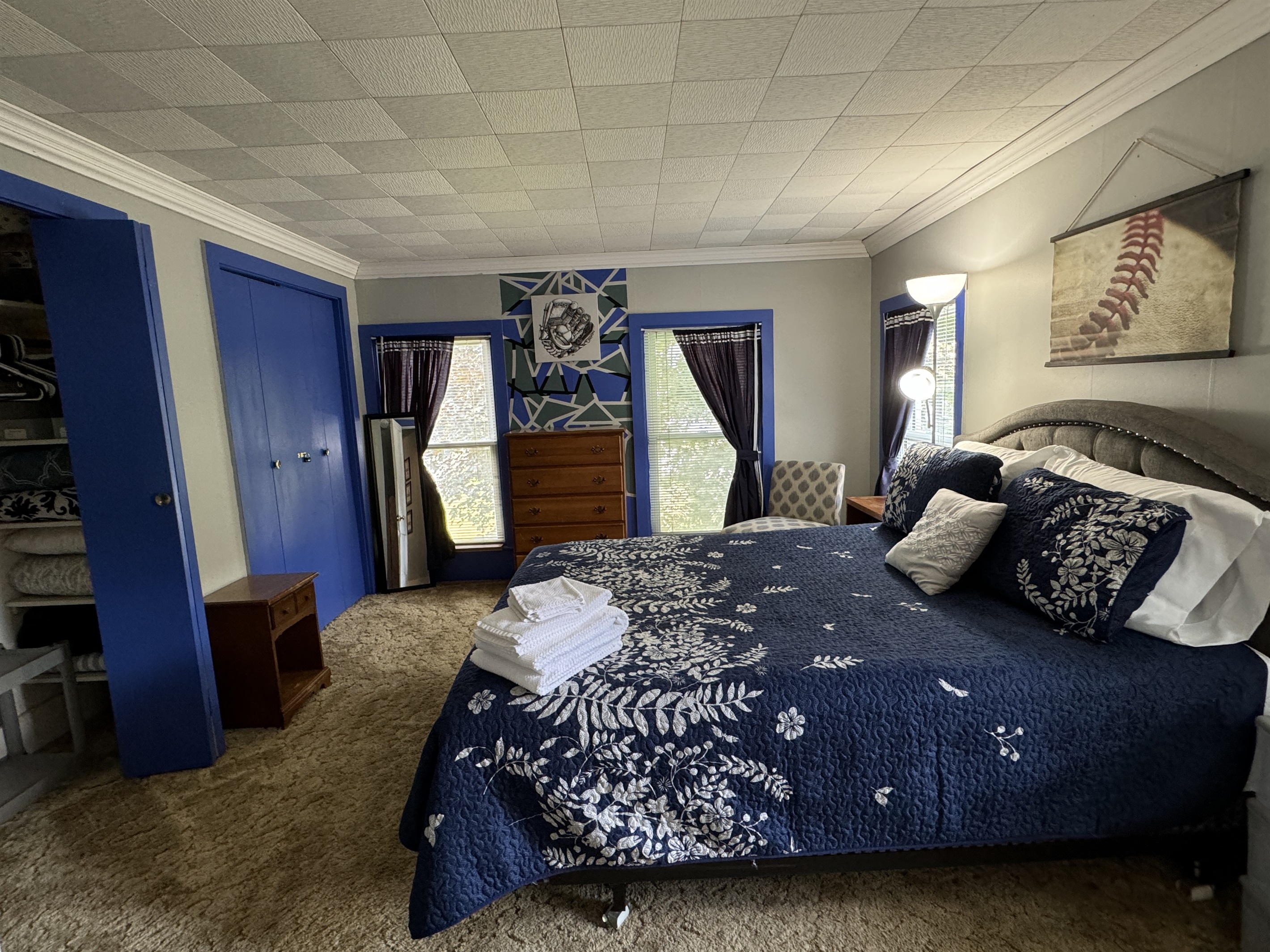 2nd floor queen bedroom with plenty of closet space