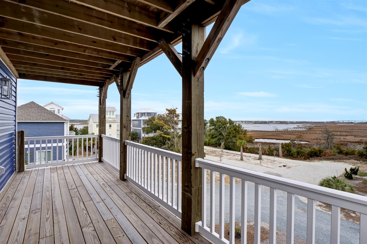 Enjoy peaceful mornings or evening drinks on your own private balcony overlooking the intracoastal waterway
