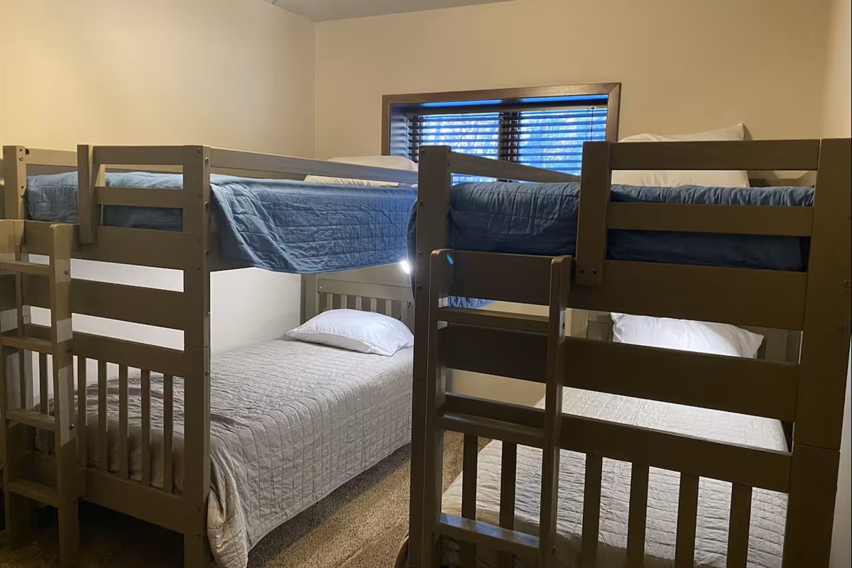 Lower level bunk beds