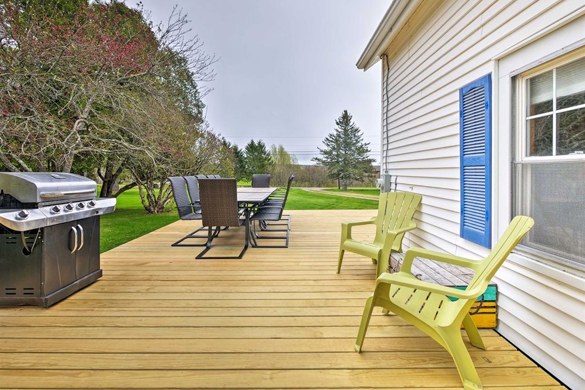 Large water view deck