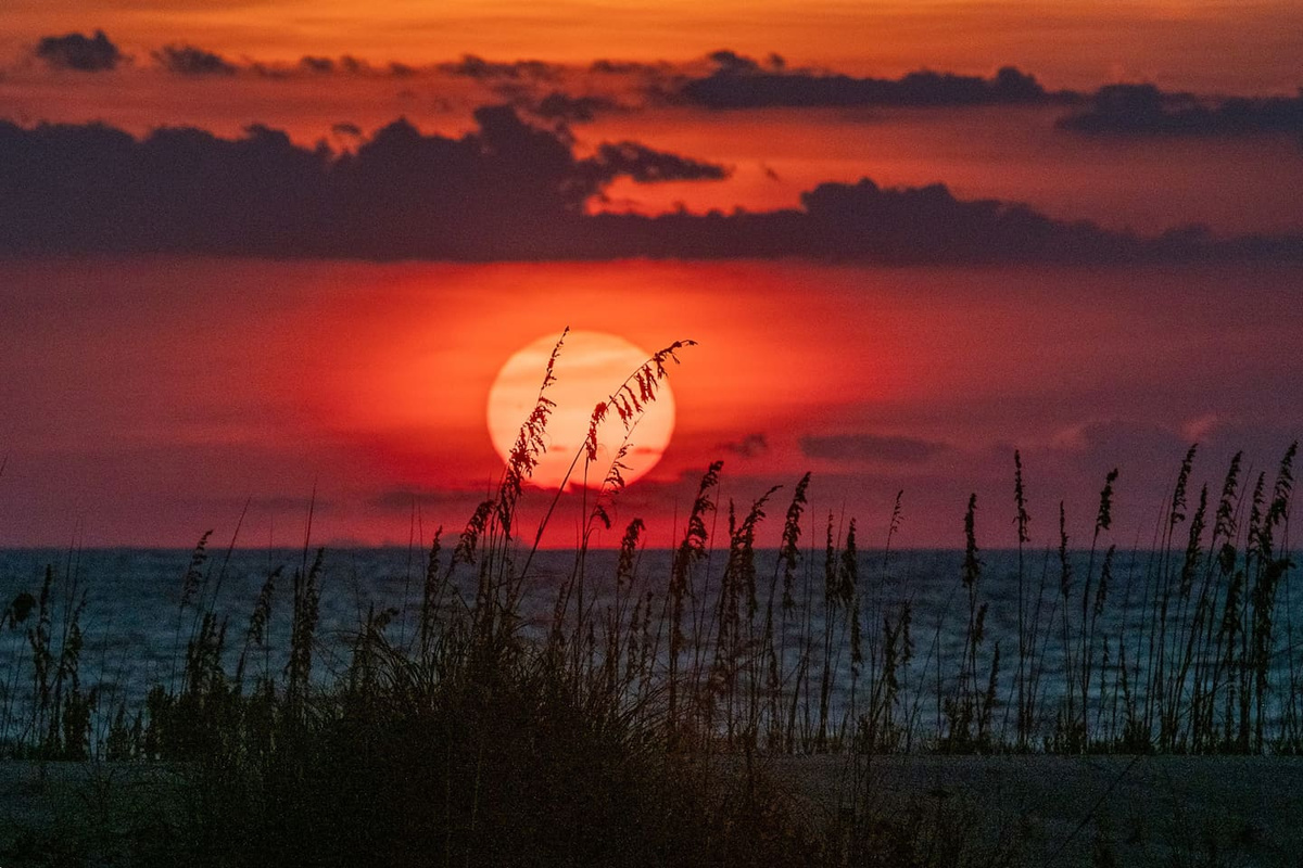 Stunning Sunsets abound for Salty Dog Retreat