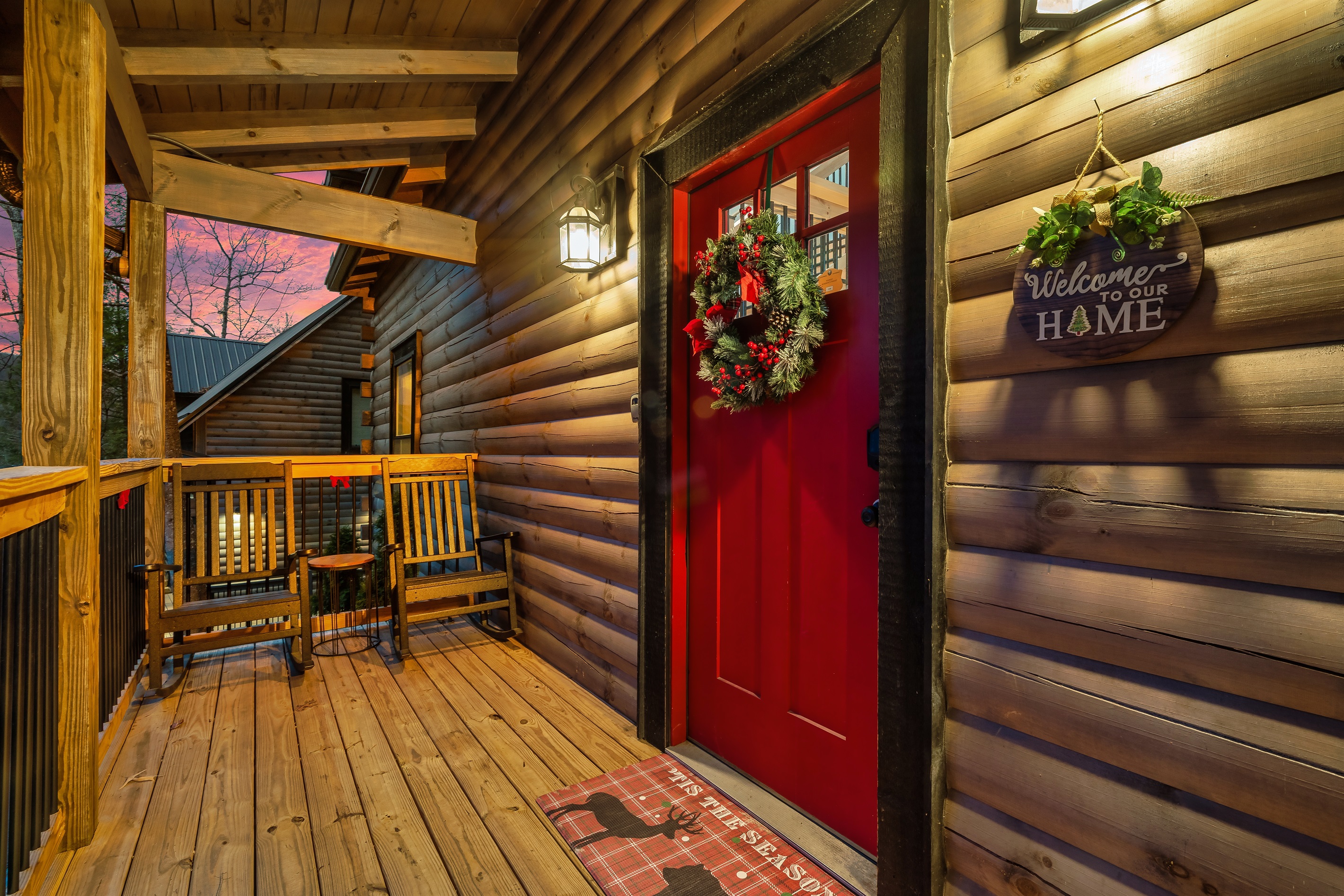 cabin front - Christmas decor