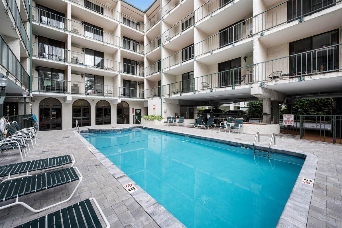 Resort-Style Outdoor Pool – Perfect for relaxing in the sun