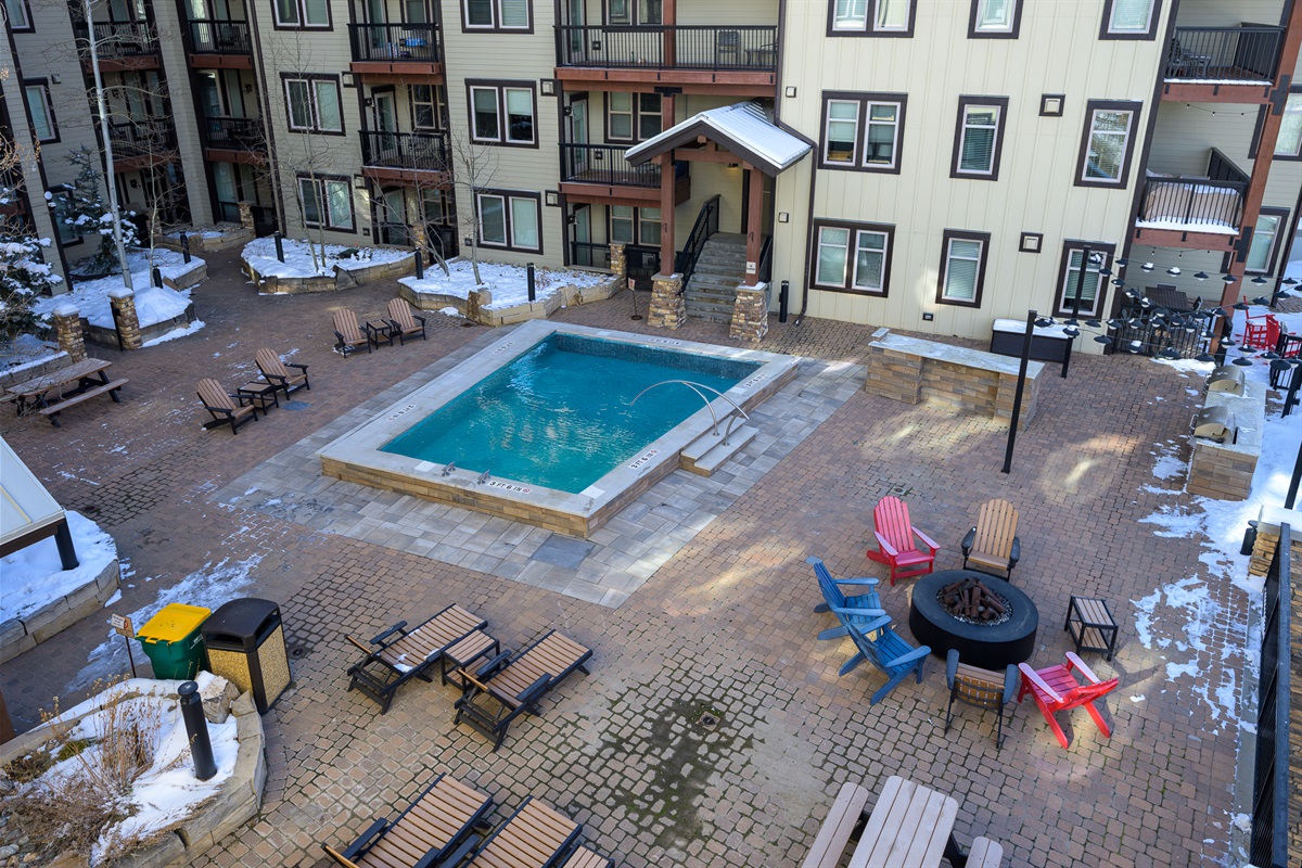 View from condo of the 3rd floor amenity deck.