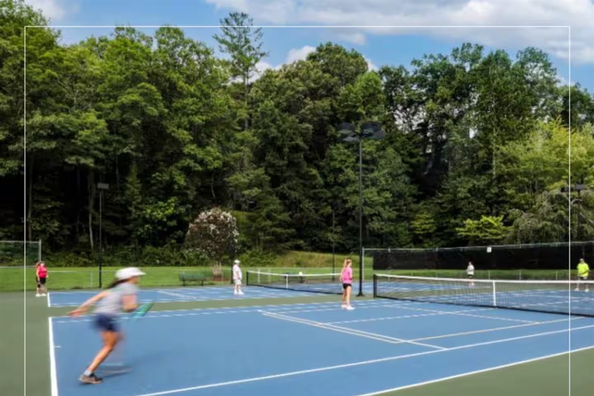 Tennis Courts - Resort Amenity