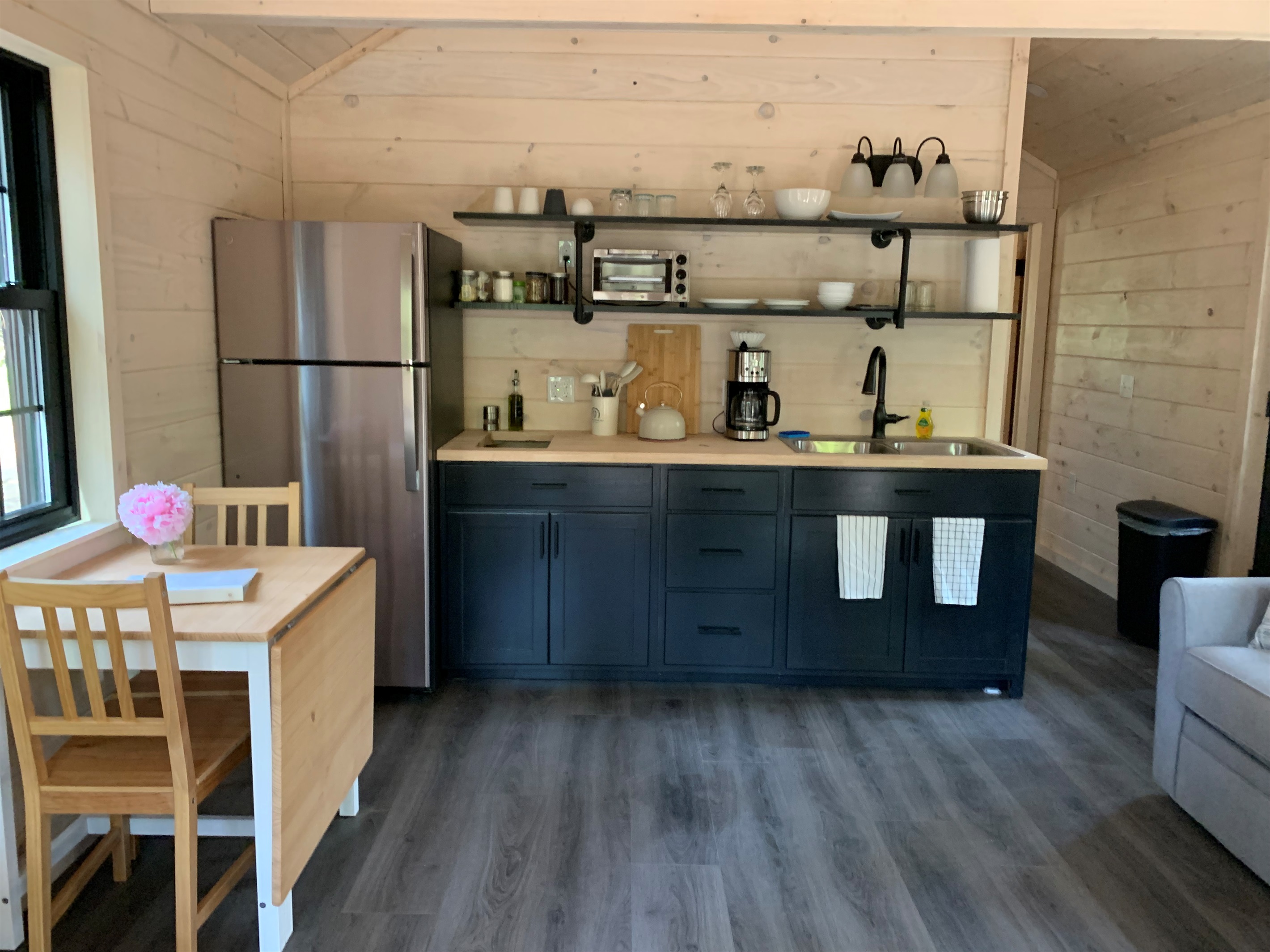 Stocked Kitchen and expandable dinning area