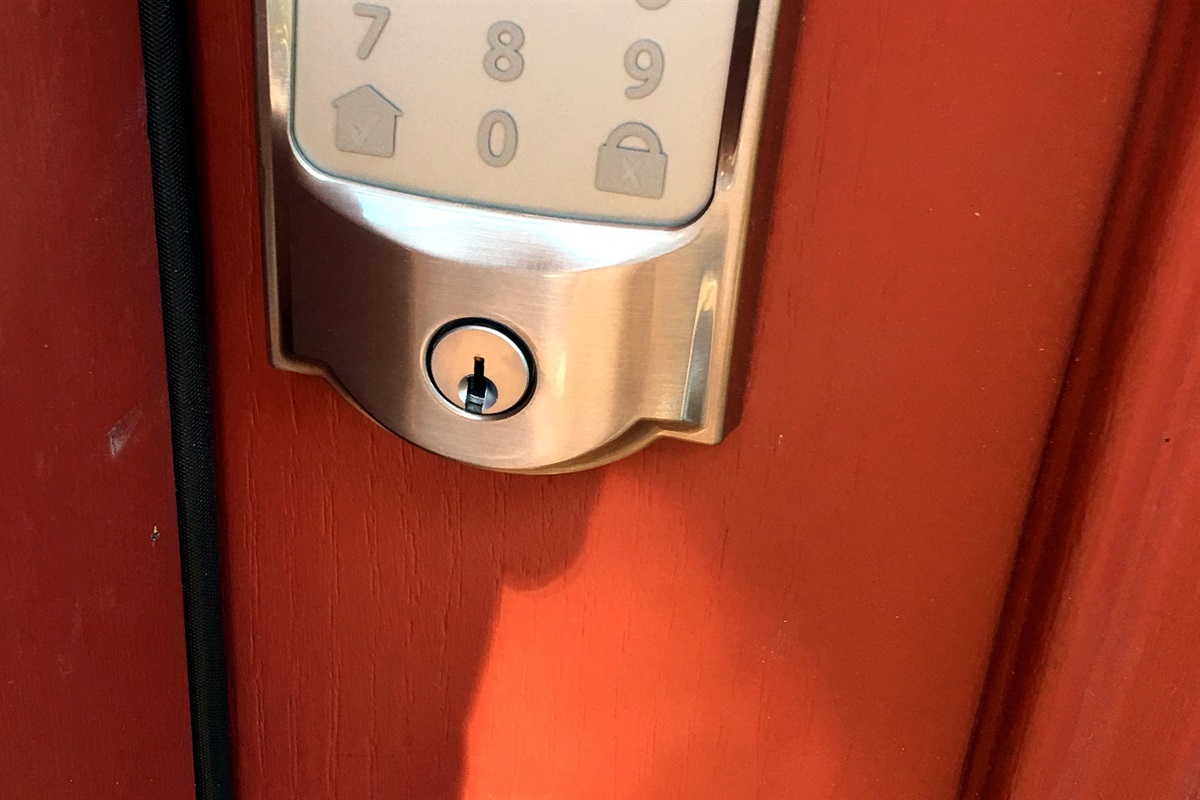 front doon electronic Locks