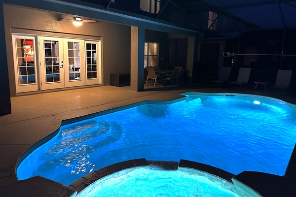 Relax by the Pool on the spacious lanai in the evening