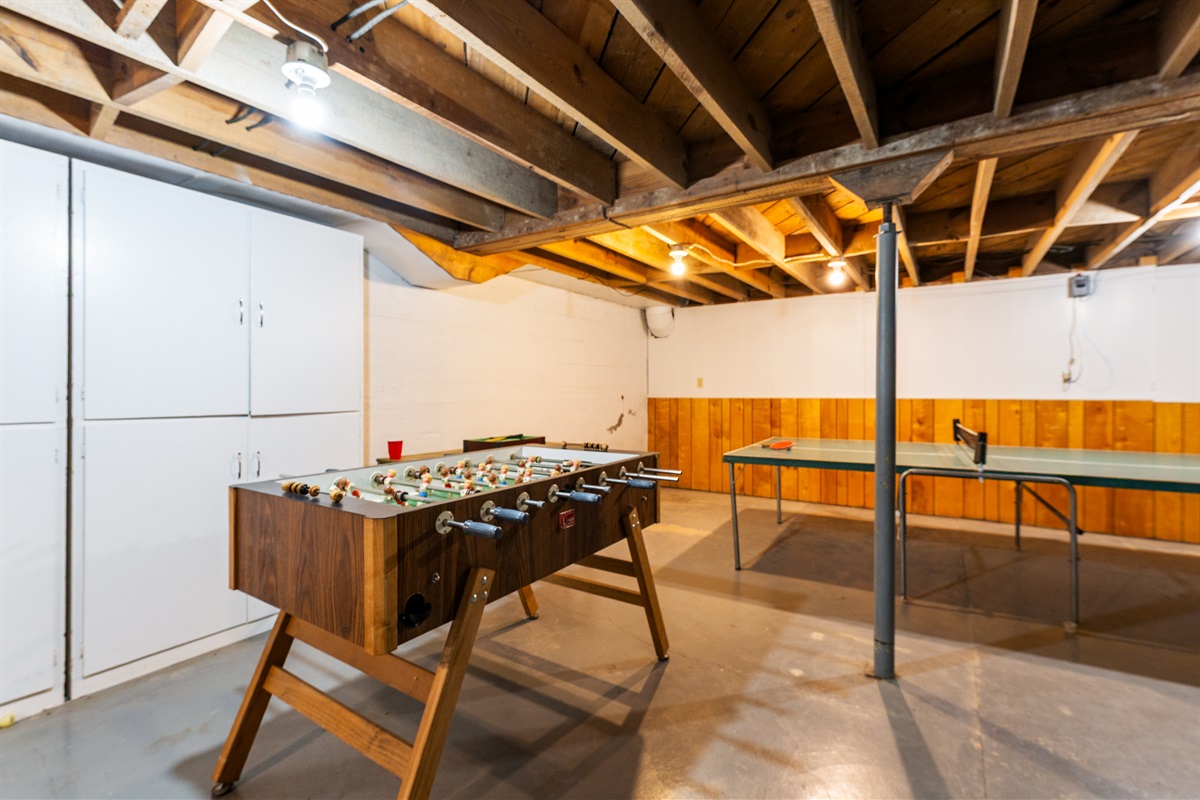 Basement game room main house