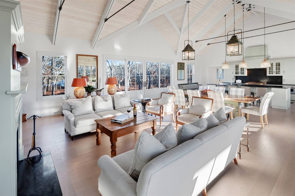 65 Jennie Athearn Rd, West Tisbury