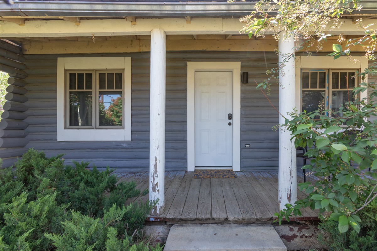 A charming entrance of Blue Cabin