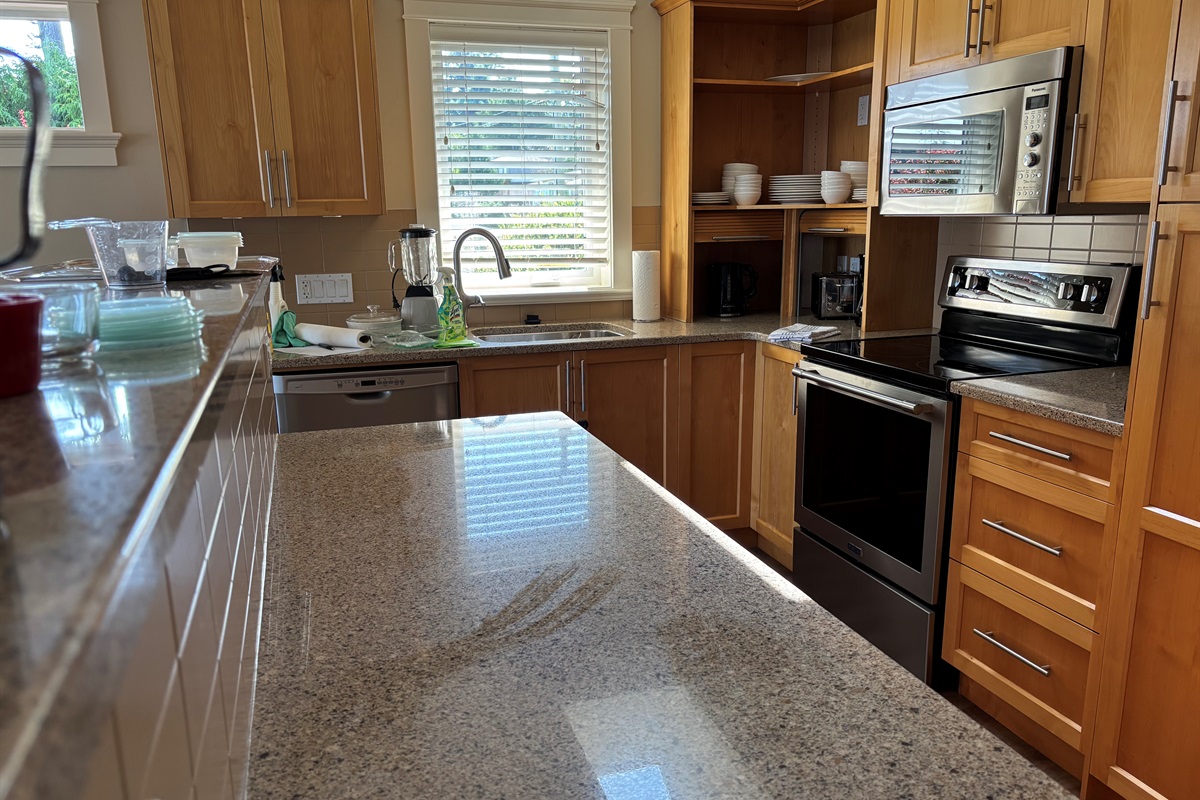 More of kitchen area