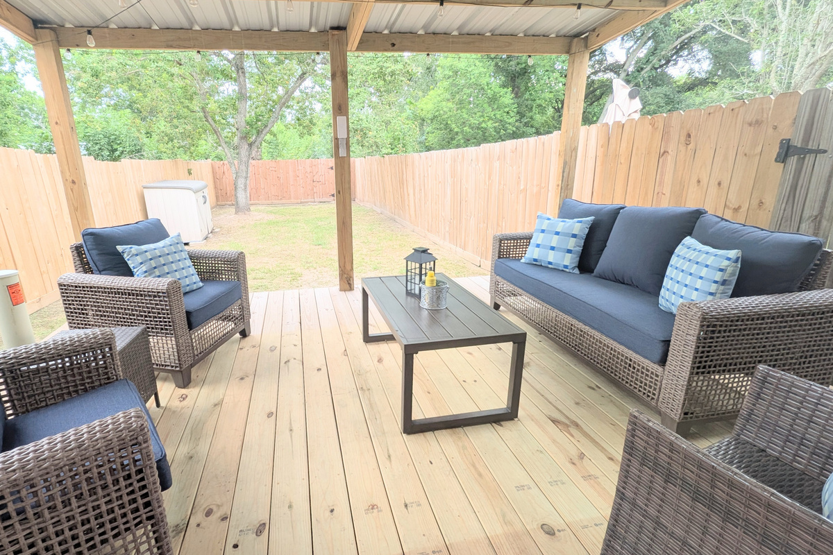 This outdoor seating area is enjoyed by all.