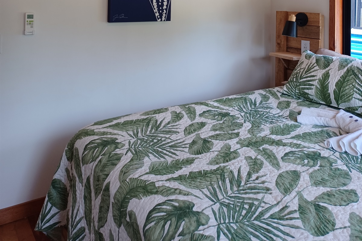 Starfish bedroom with king bed