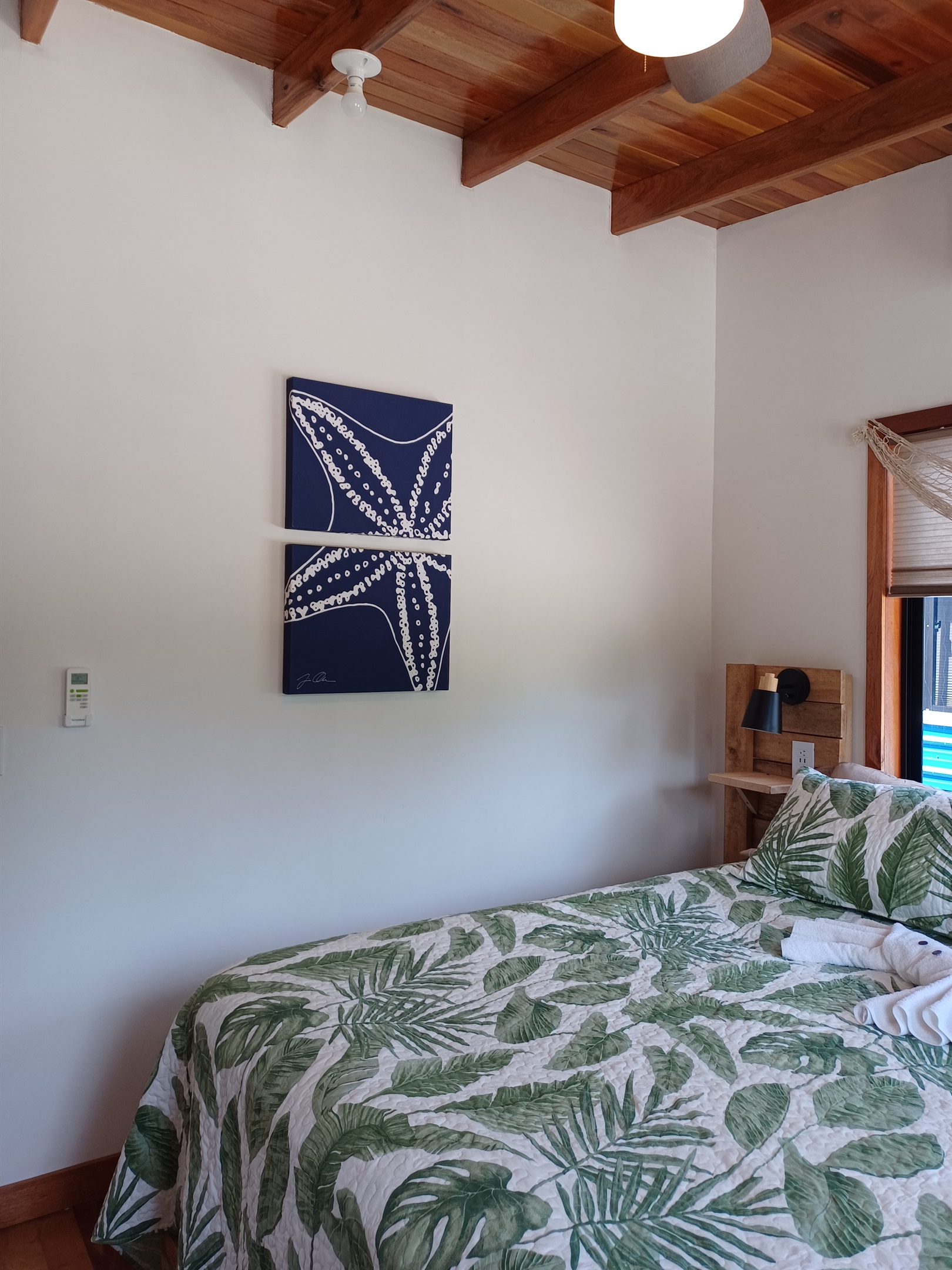 Starfish bedroom with king bed