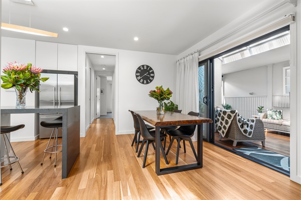 Indoor outdoor open plan living