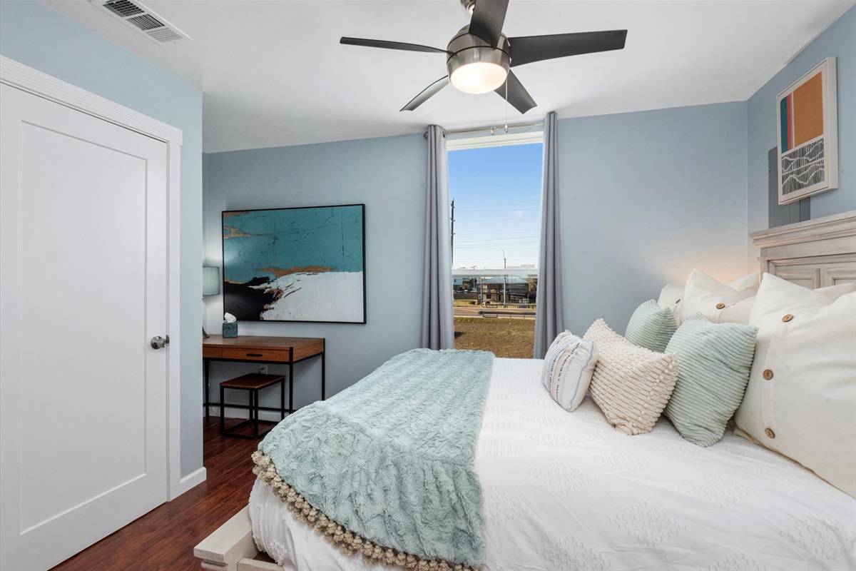 0206534ff2a64617b77509143a7f69eb Large | Beachhouse | Texas | TX | Vacation Homes | Galveston | Crystal Beach | Kokomo | Breezy Days | Beachfront Elegance | Sunrise Serenity | Southern Sands Property Management, LLC