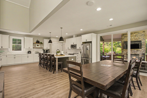 Dining and kitchen seating