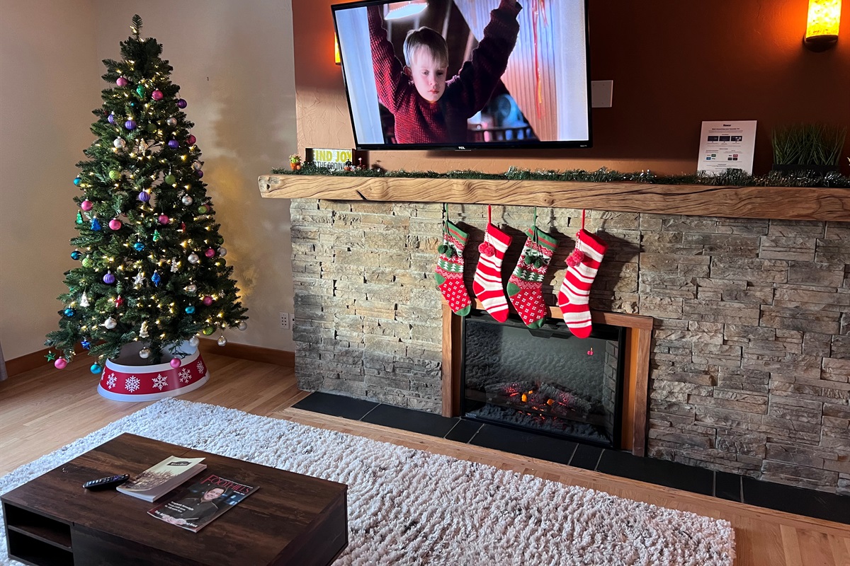 Enjoy our home for the holidays!