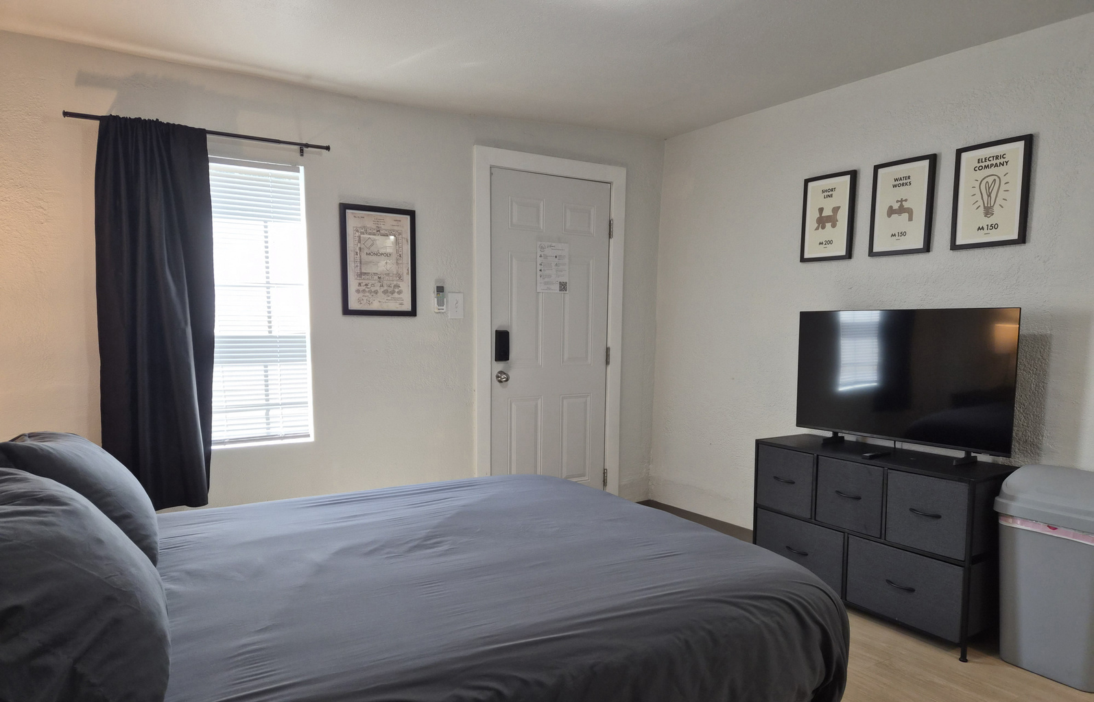 TV, storage 