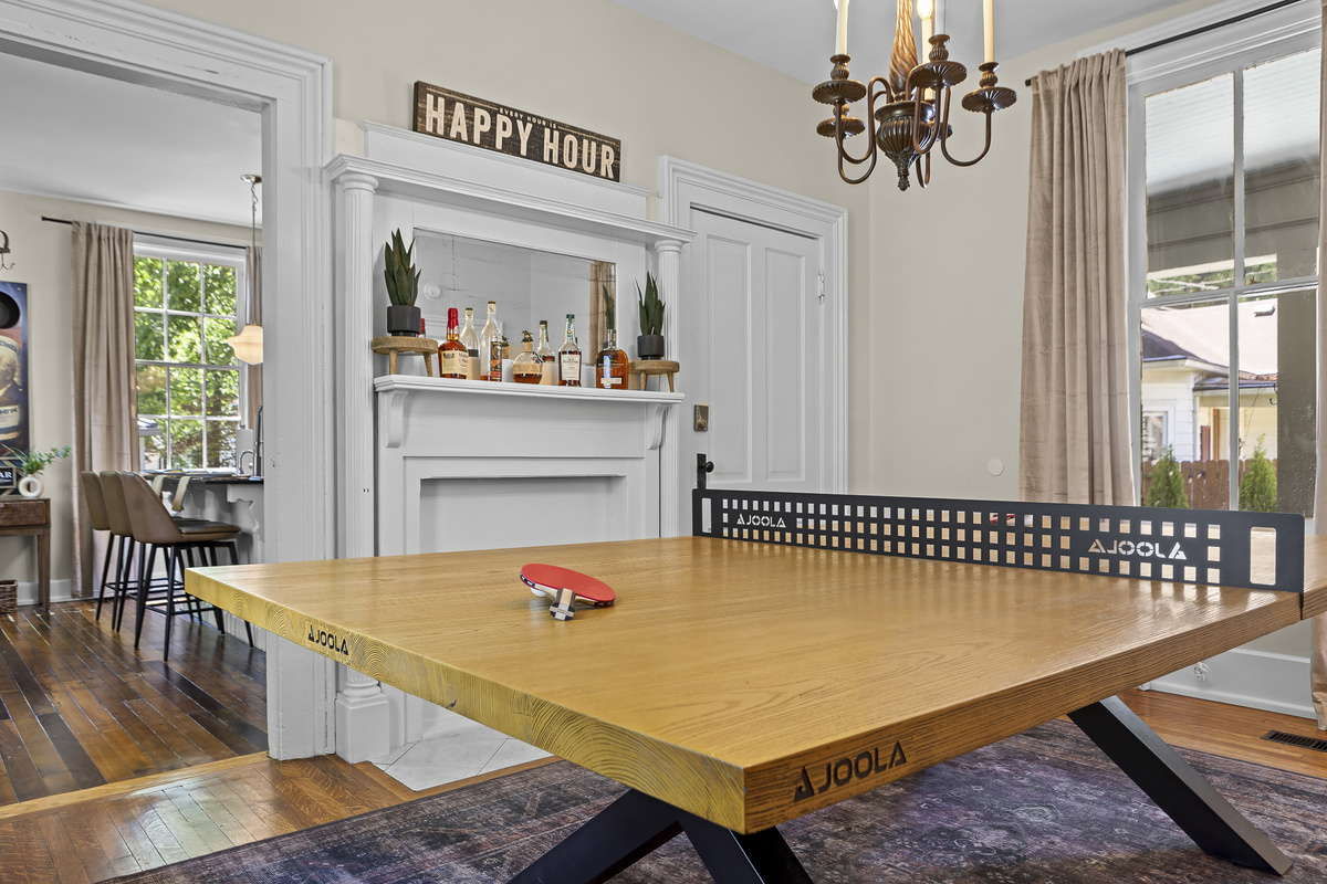 After dinner, transform the table and break out the paddles. The dining room easily converts into a full ping pong arena for hours of friendly competition.