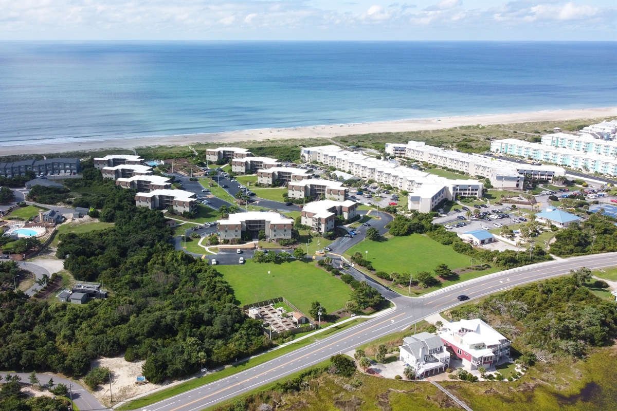 The community, right in front of the Atlantic Ocean!