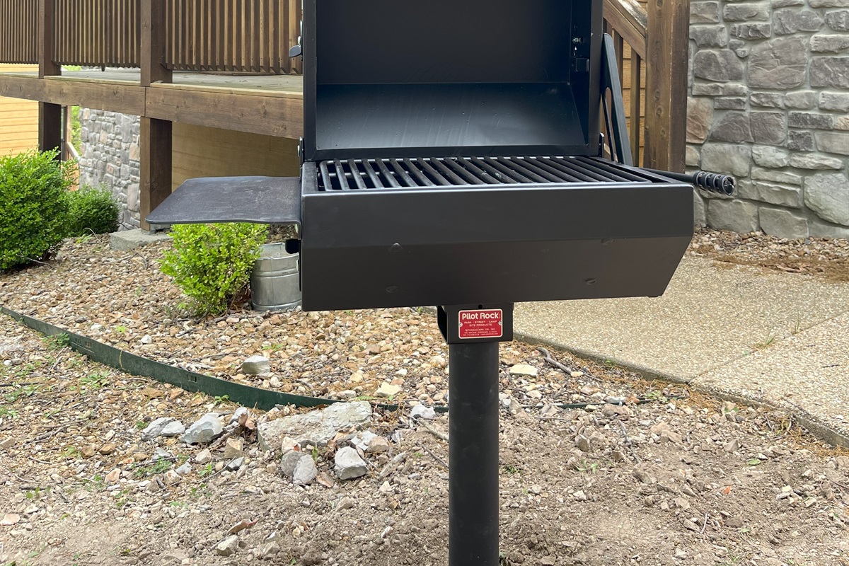 Charcoal grill
