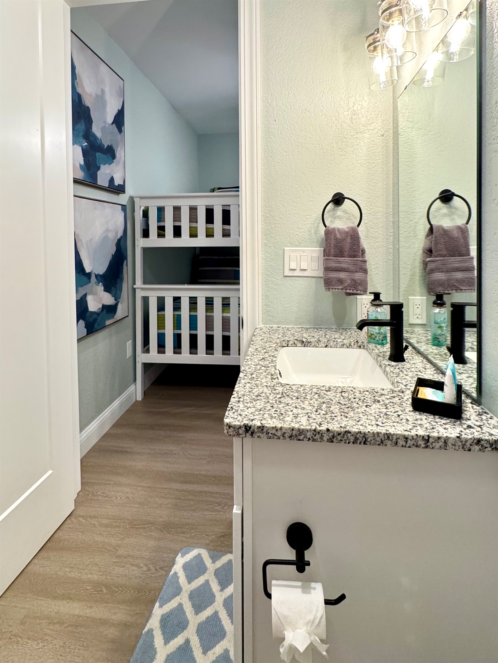 Guest Bathroom 3 connected to Bedroom 3