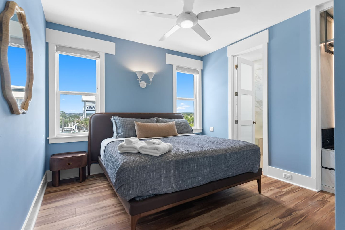 Which room will you choose? With 13 thoughtfully designed bedrooms, everyone can find a space to call their own during your stay at Zen.