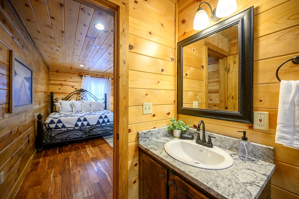 Private bathroom with granite vanity&mdash;ideal for added guest comfort