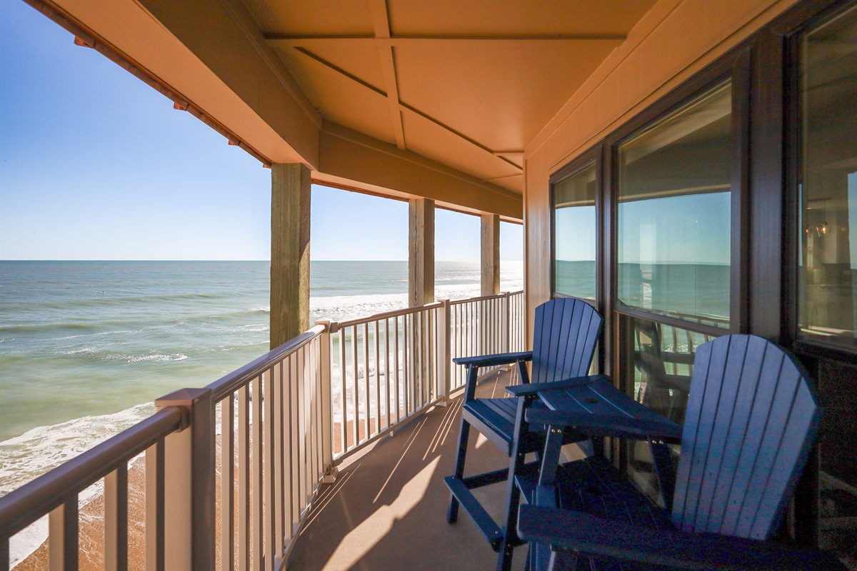 Comfy furnishings perfect for taking in the ocean views