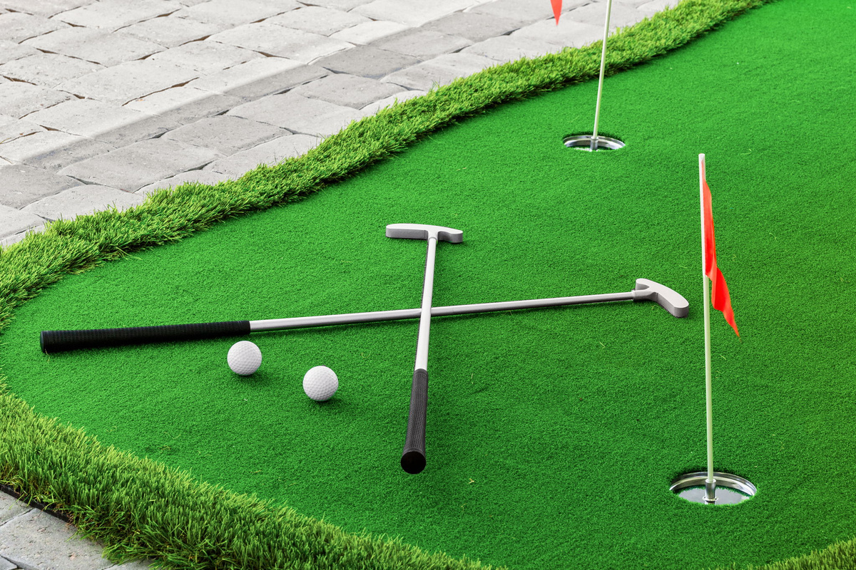 Challenge your group to a little friendly competition on the backyard putting green before heading to the beach.
