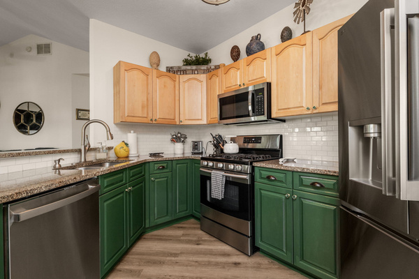 Irish Ivy Retreat | 2BR Near Notre Dame, photo 9