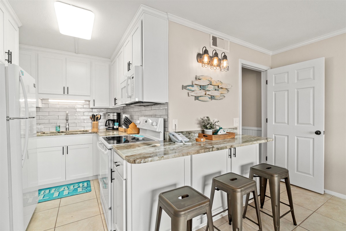 Caron's Condos at The Summit /Unit 312 CARON'S CONDOS PCB