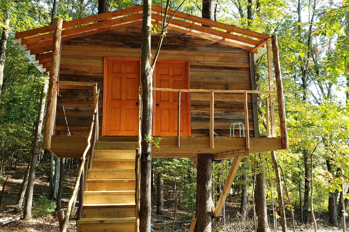 Treehouse Shower