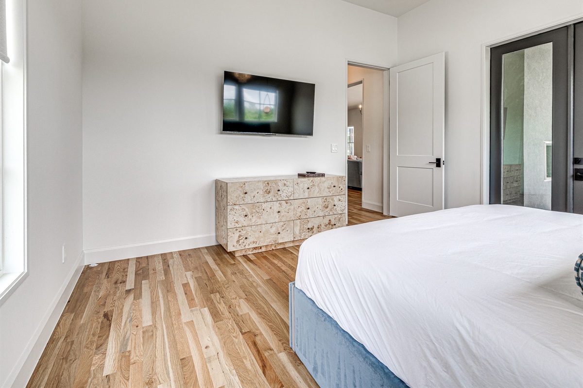 Guest Bedroom 1