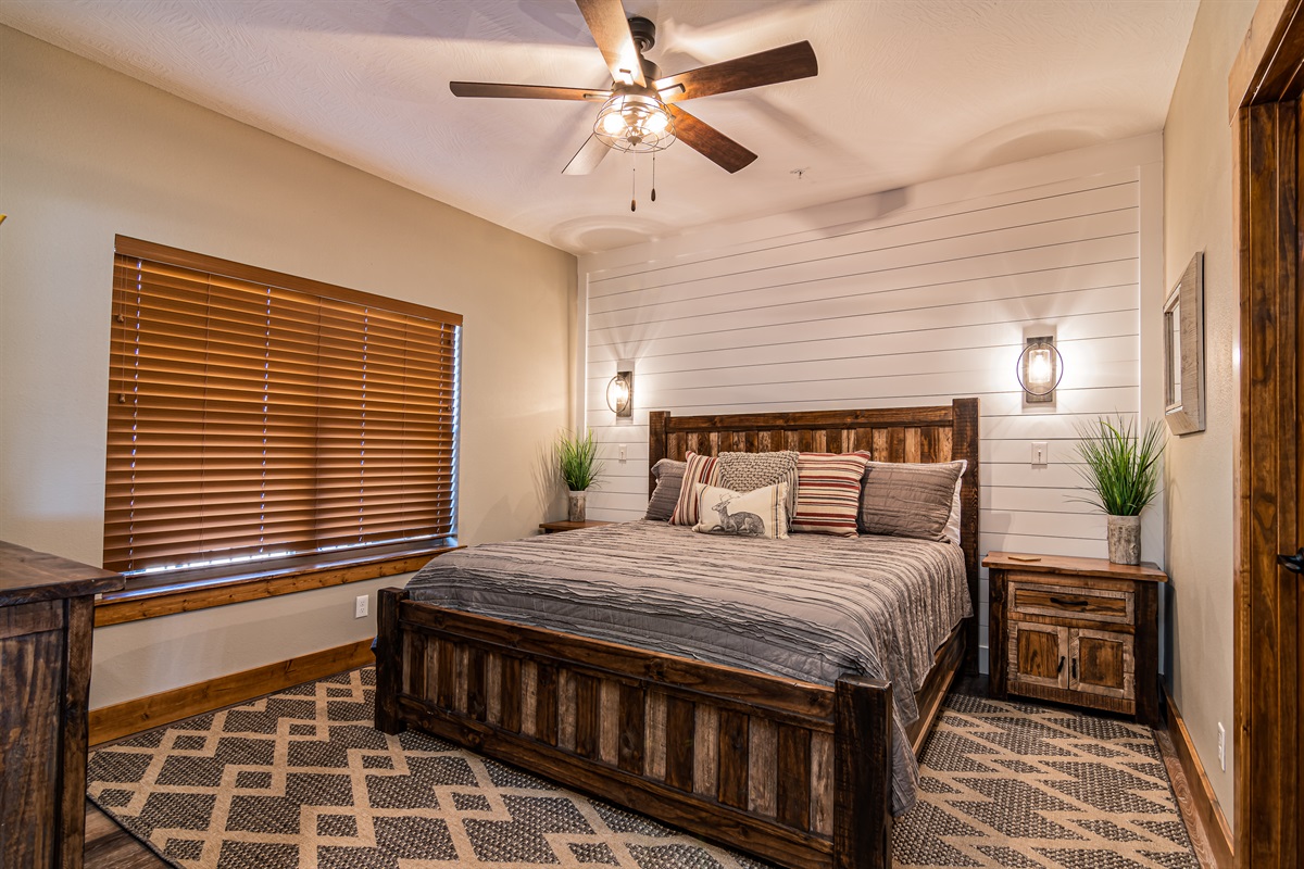 King size bed with bathroom