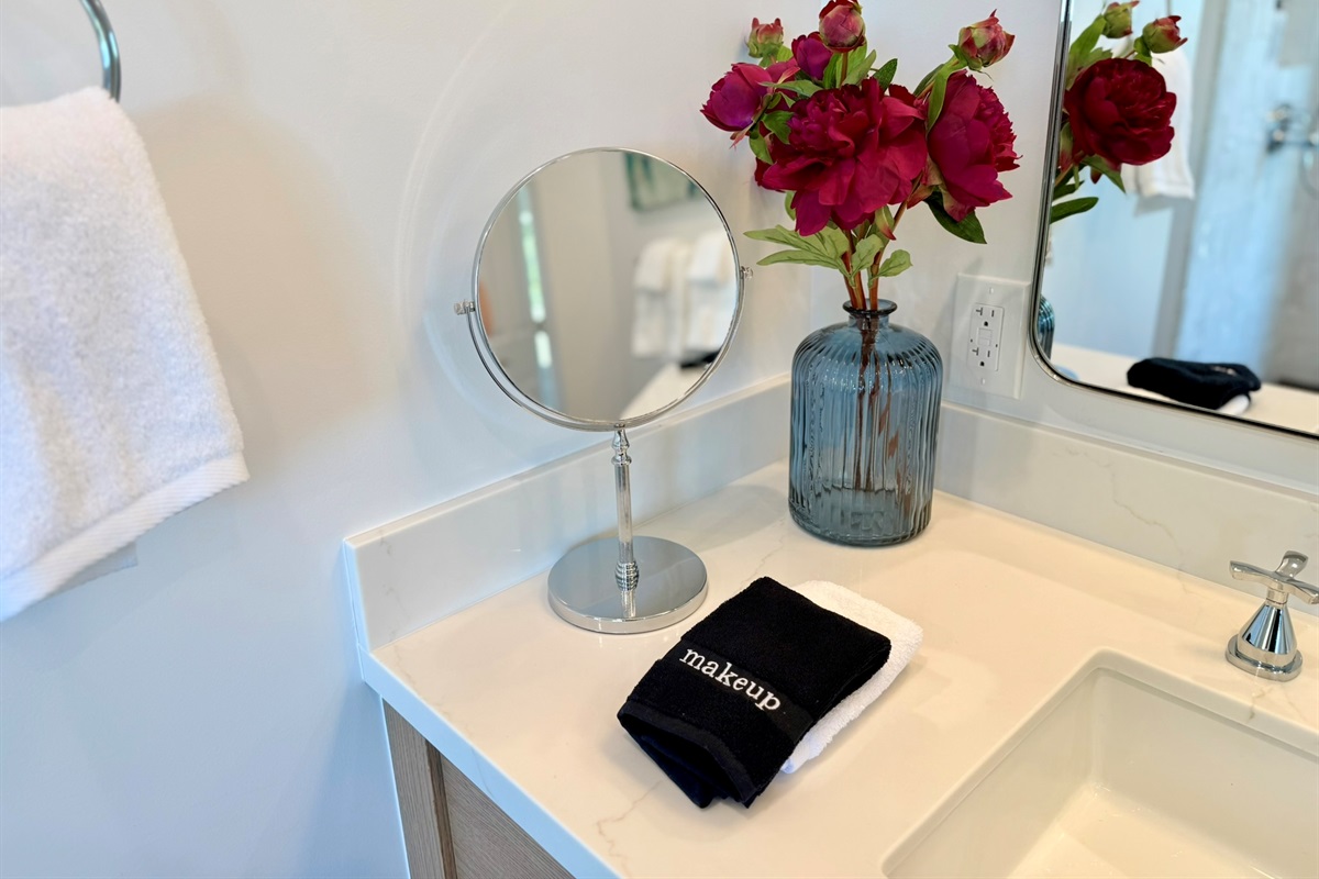 Primary En Suite Bath