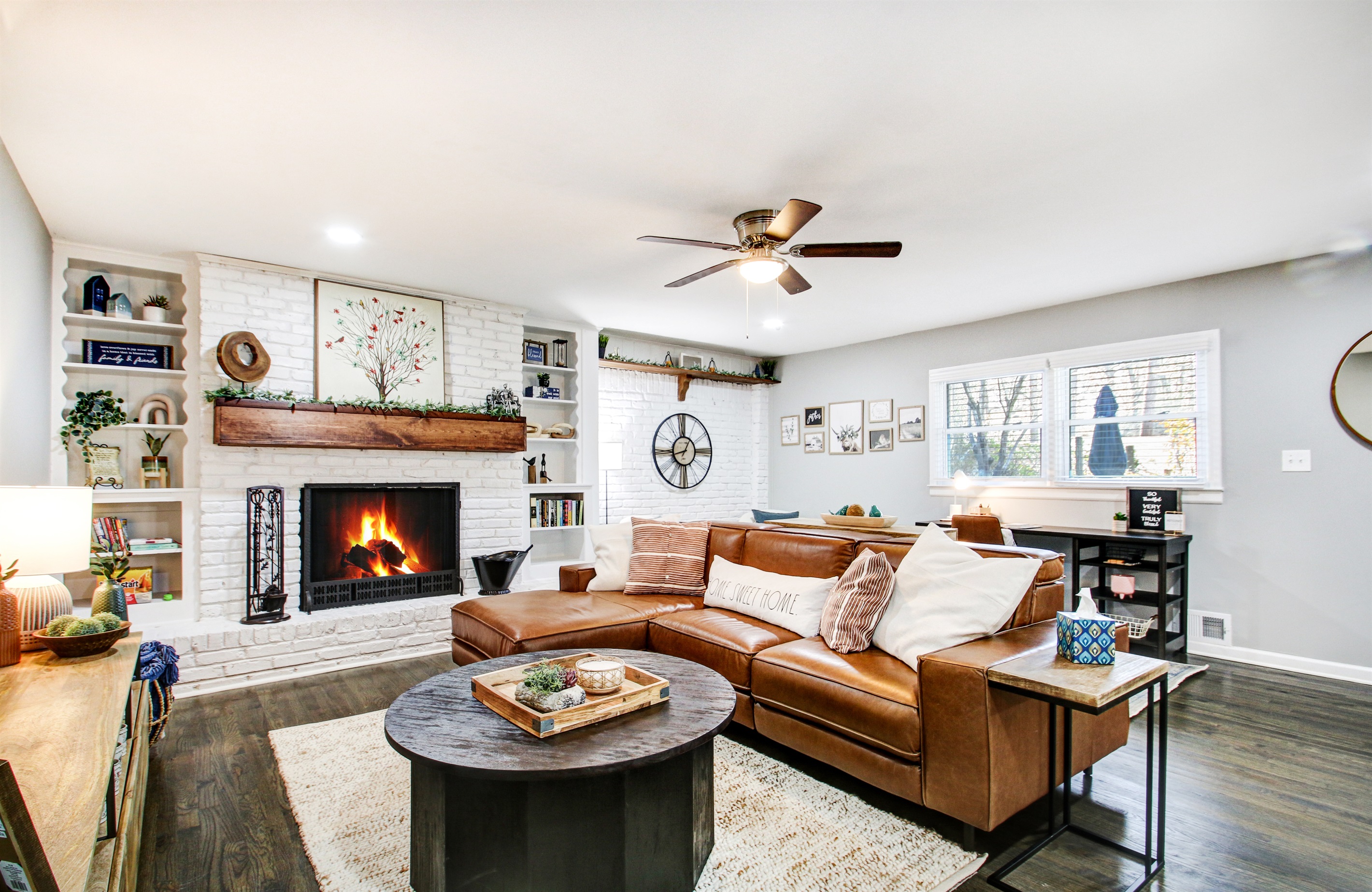 Luxurious Home With Game Room And Ev Charger - Charming Retreat - Atlanta, GA