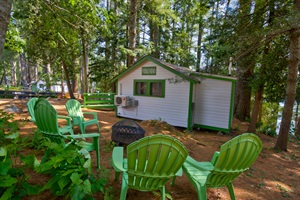 Outdoor patio with chairs 5 chairs and firepit