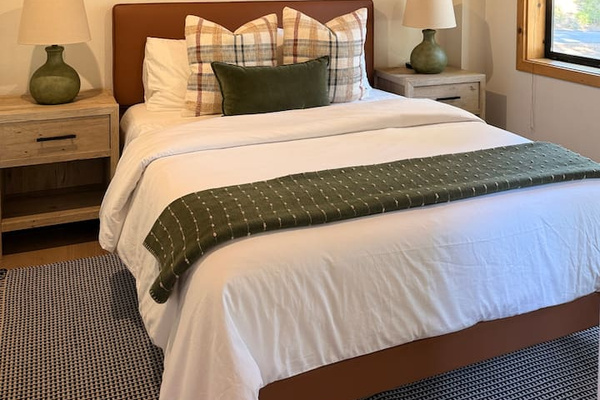 Emerald Bay Room