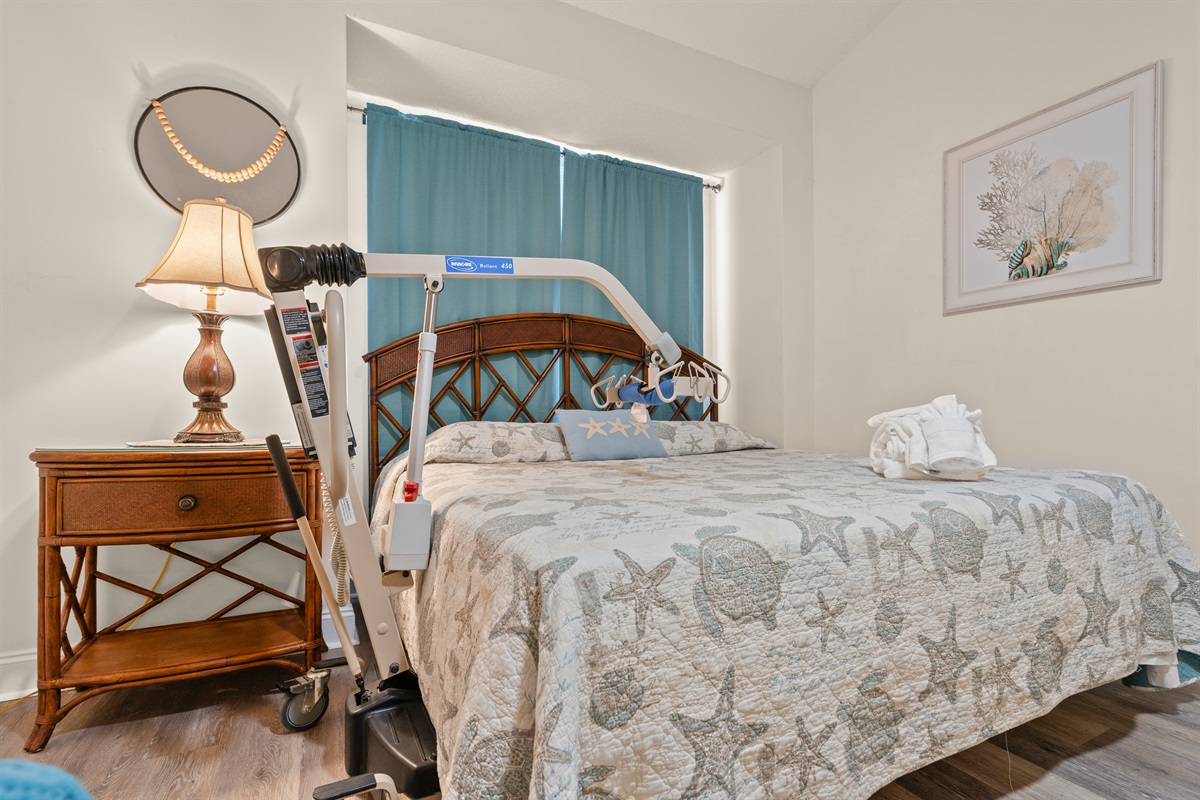 King bed with electric Hoyer lift (Bring your own sling)