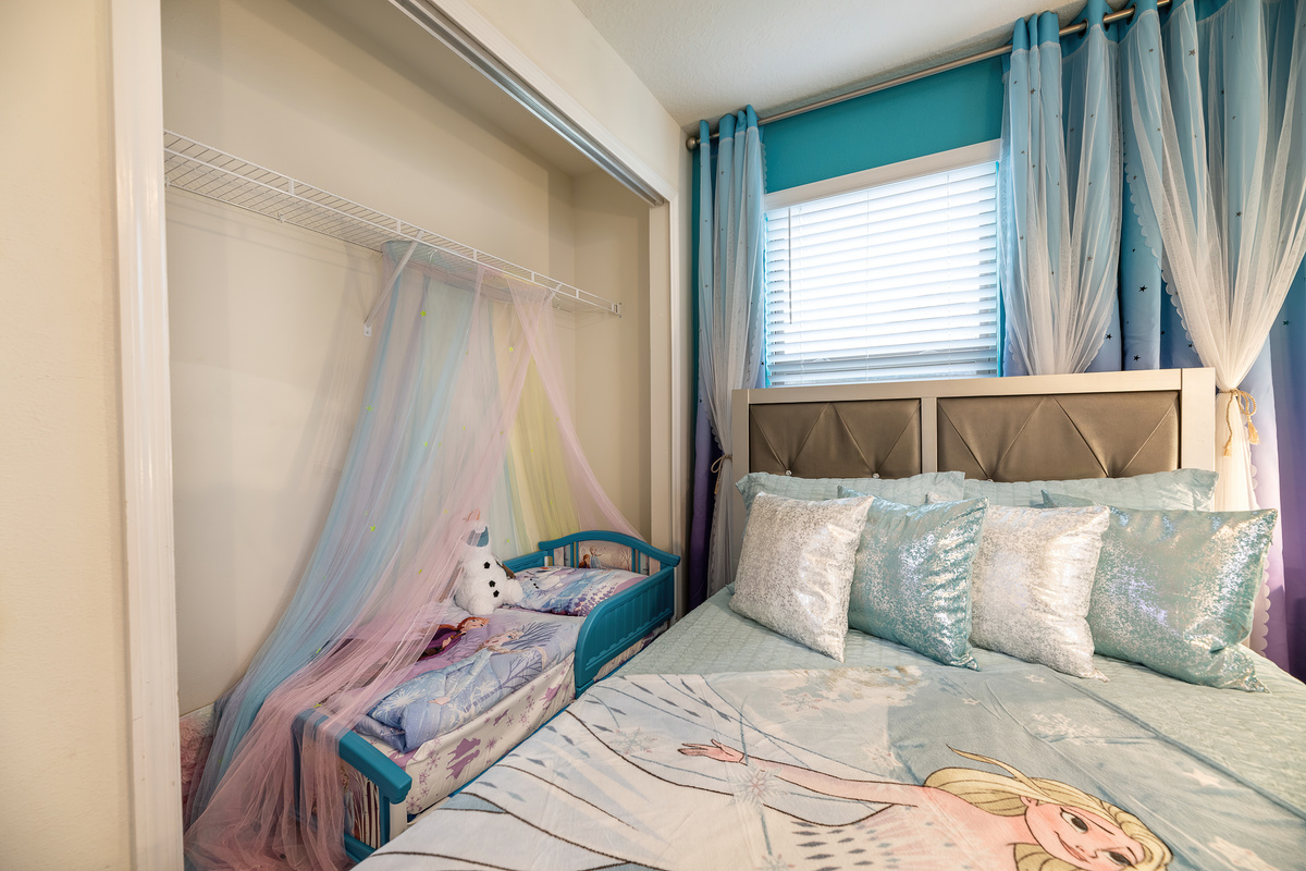 Master Suite 4 with two Full Beds and Kids Bed