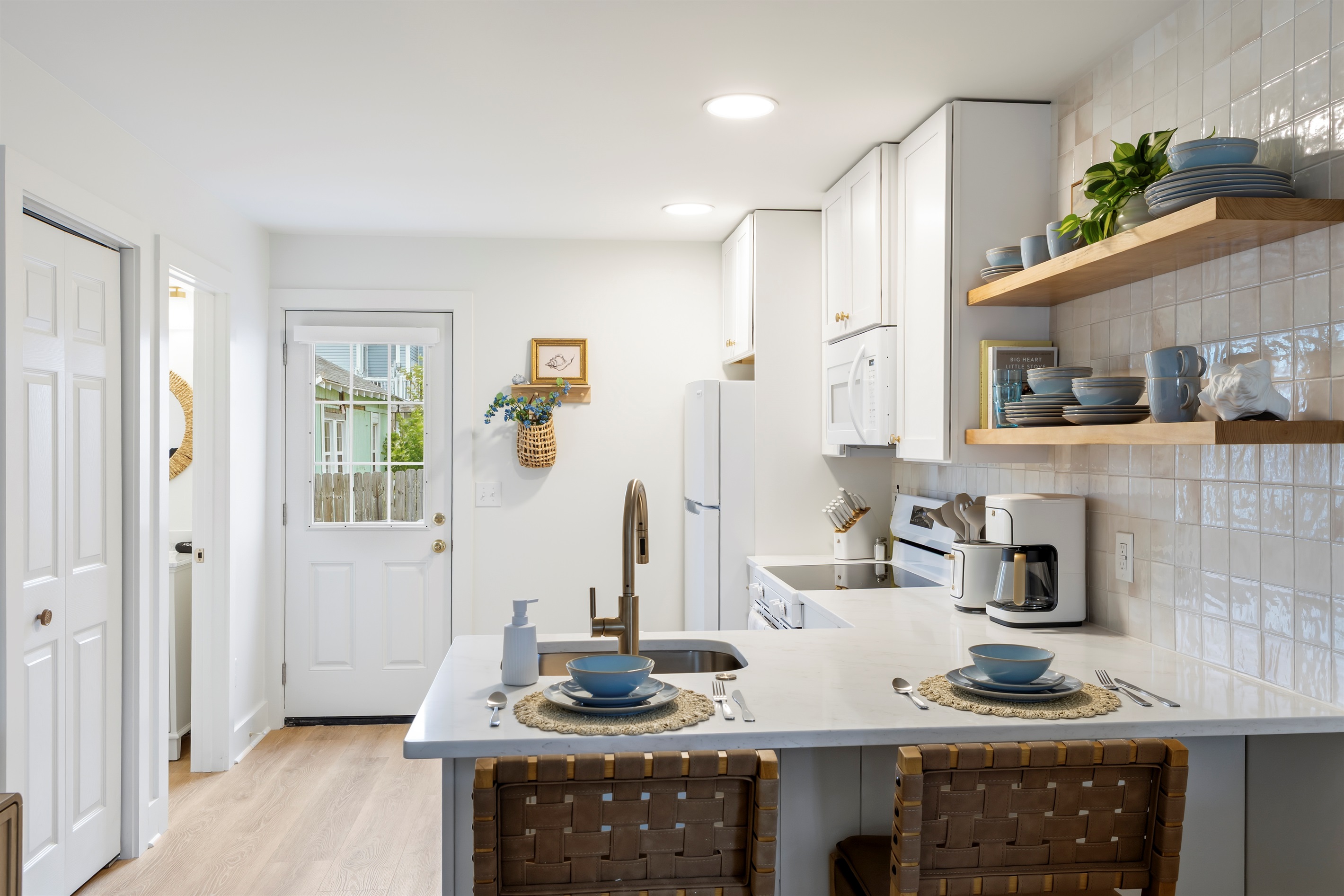 Room to enjoy your favorite eats