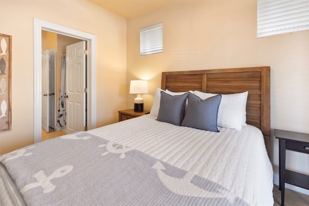 1st Bedroom (1st Floor)