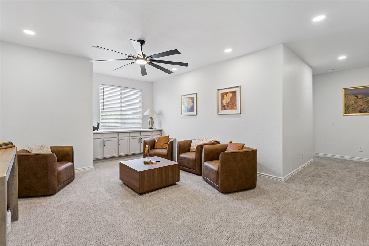 Modern Boho Retreat | 5BR/4.5BA | Near Westgate — Modern Boho Retreat | 5BR/4.5BA | Near Westgate, Glendale, Arizona — photo 30